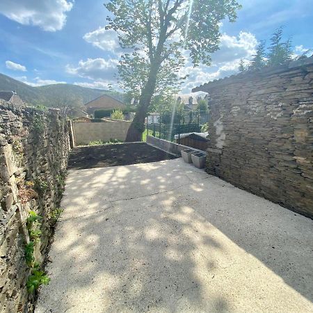 La Cascade verte /Appartement /jardin /parking Braux  Extérieur photo